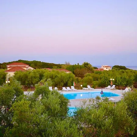 Villa Mikri Poli