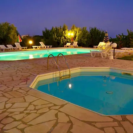 Mikri Poli * Vasilikos (Zakynthos)