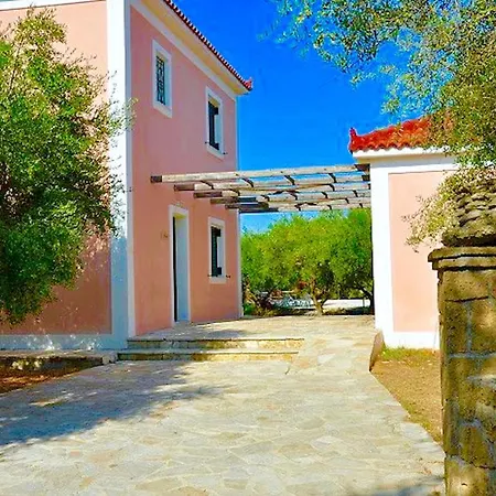 Mikri Poli Villa *
